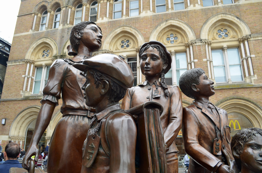 Pominik dzieci z Kindertransportów, Londyn