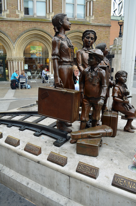 Pominik dzieci z Kindertransportów, Londyn