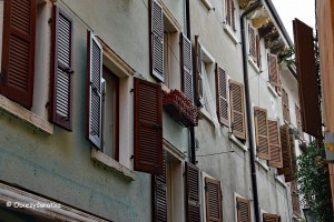 Włoskie okiennice, Jezioro Garda