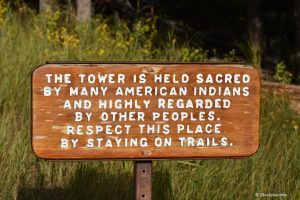 Święta góra - Devils Tower National Monument, Wyoming, USA