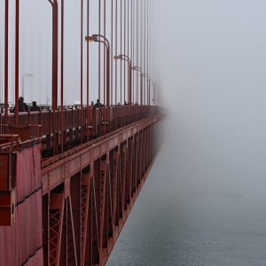 Otulony mgłą - Golden Gate Bridge