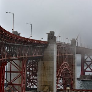 Golden Gate Bridge i mgła, San Francisco