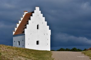 Kościół pod piaskiem w Skagen - a raczej to, co z niego pozostało - wieża