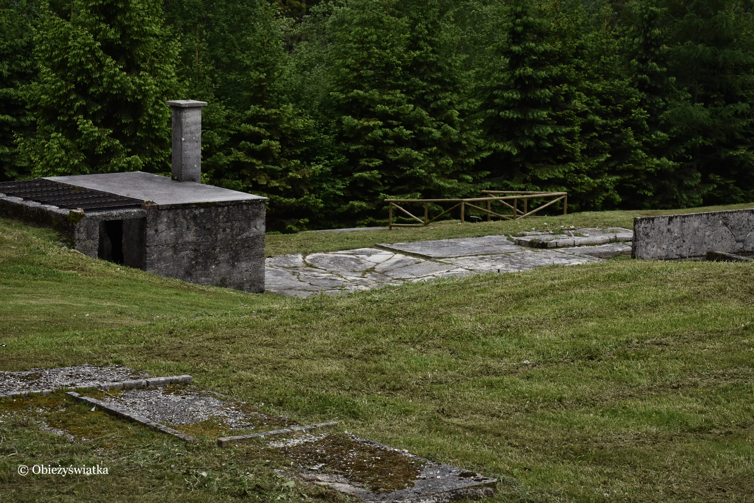 Pozostałości po zabudowaniach obozu koncentracyjnego Ljubelj, Słowenia