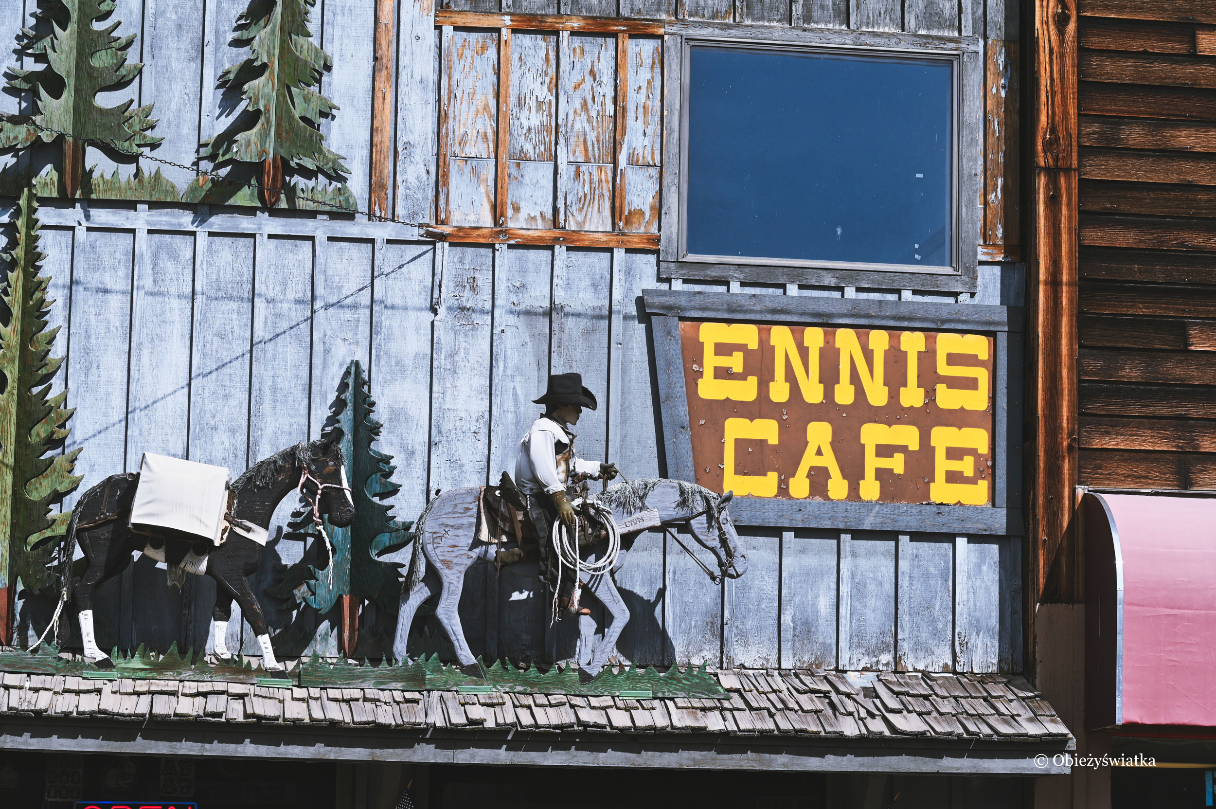Jest i kawiarnia - Ennis Cafe