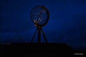 Globus nocą, Nordkapp, Norwegia