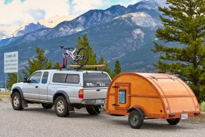 Camping, Columbia Lake, Canada