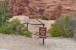 Glen Canyon Dam Overlook w Arizonie