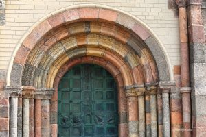 Zachodni portal katedry w stylu romańskim, Ribe, Dania