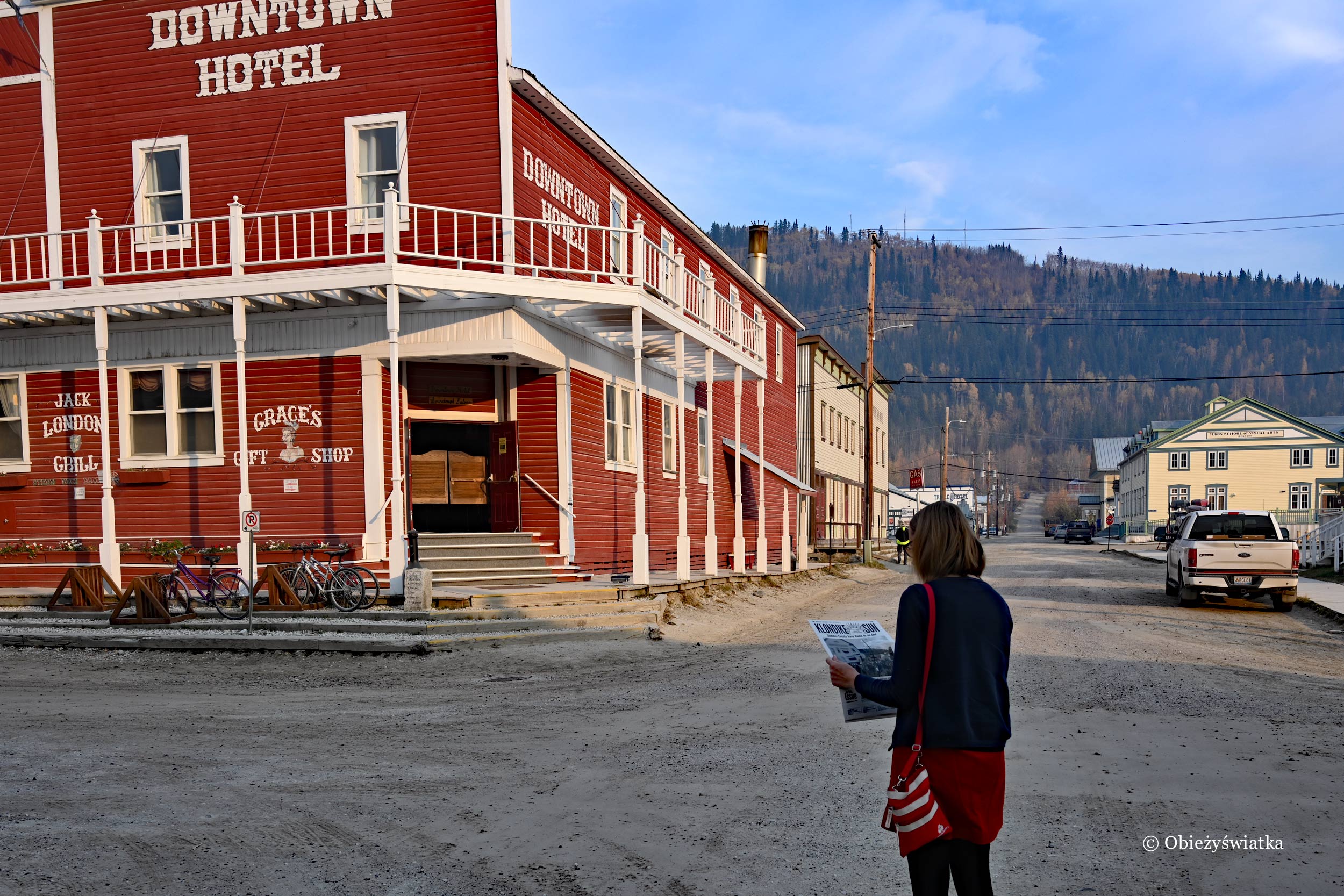 Główny hotel w miasteczku, Dawson City, Kanada