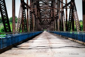 Chain of Rocks Bridge nad Missisipi