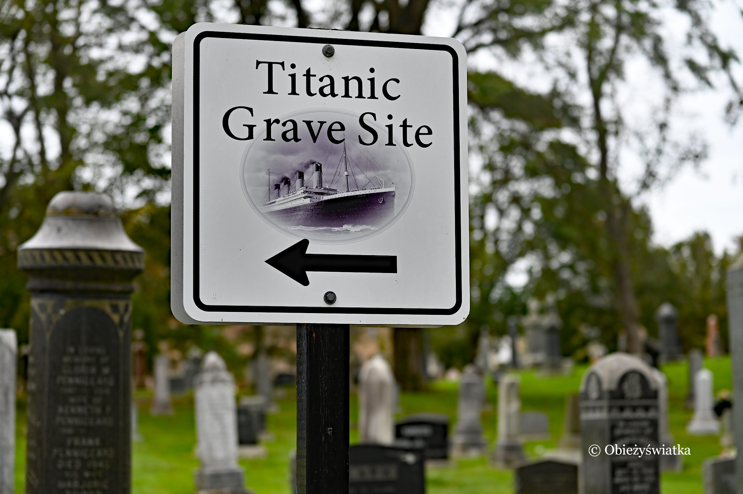 Cmentarz pasażerów Titanic - Titanic Grave Site Fairview Lawn Cemetery, Halifax, Kanada