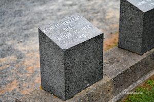Cmentarz pasażerów Titanica - Titanic Grave Site, Fairview Lawn Cemetery, Halifax, Kanada