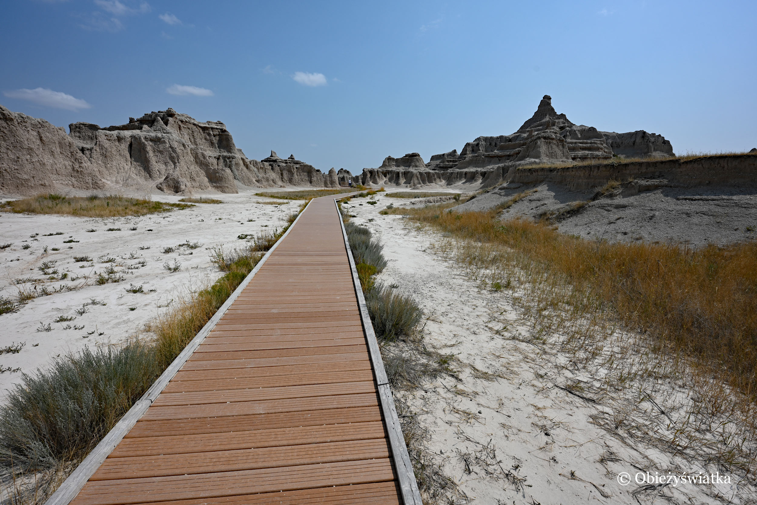 Wędrując przez Badlands, South Dakota, USA